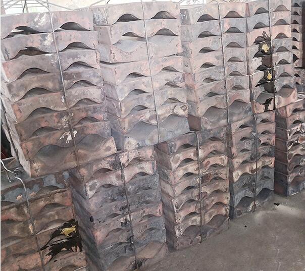 复合镶嵌连接的耐磨衬板